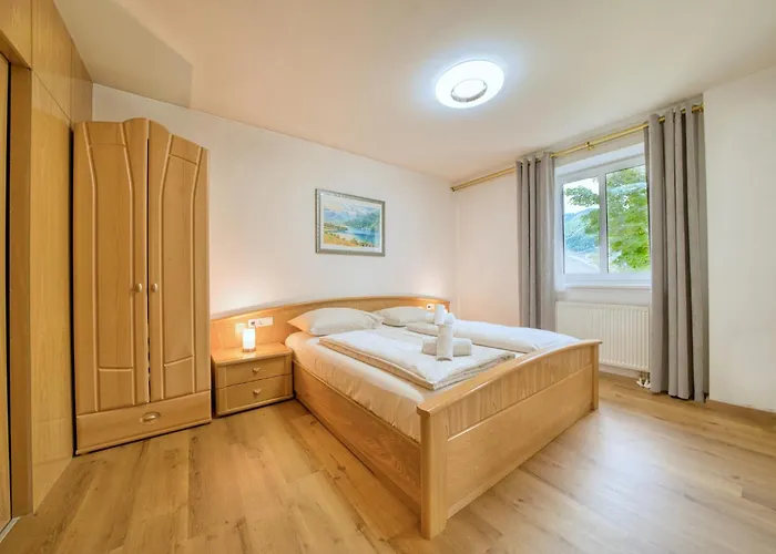 Appartamento Tini - By Alpen Zell am See