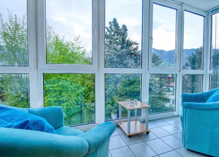 Tini - By Alpen * Zell am See